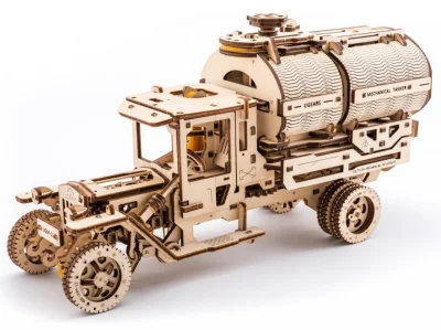 3D puzzle Truck UGM-11 Tanker 594 dílků