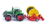 traktor-se-zavlazovacim-navijakem-43219.jpg